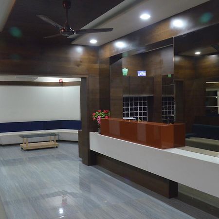 Hotel Samrat Диу Экстерьер фото