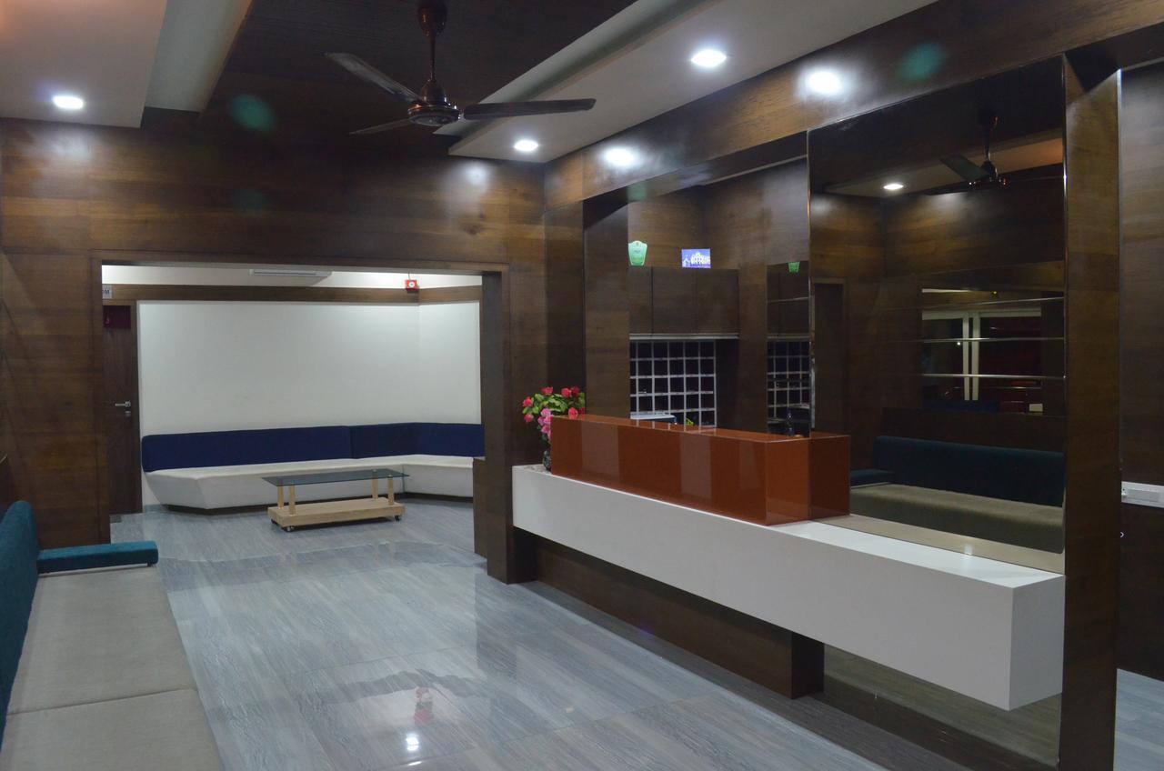 Hotel Samrat Диу Экстерьер фото